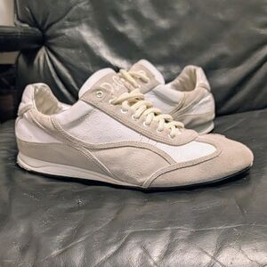 Vintage Dolce & Gabbana Swan Sneakers